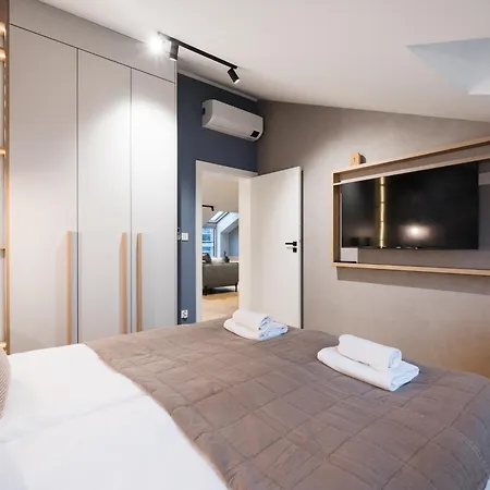 Horizon Apartments Na Dolach - Luxury Apartments Near The Vistula River-2
